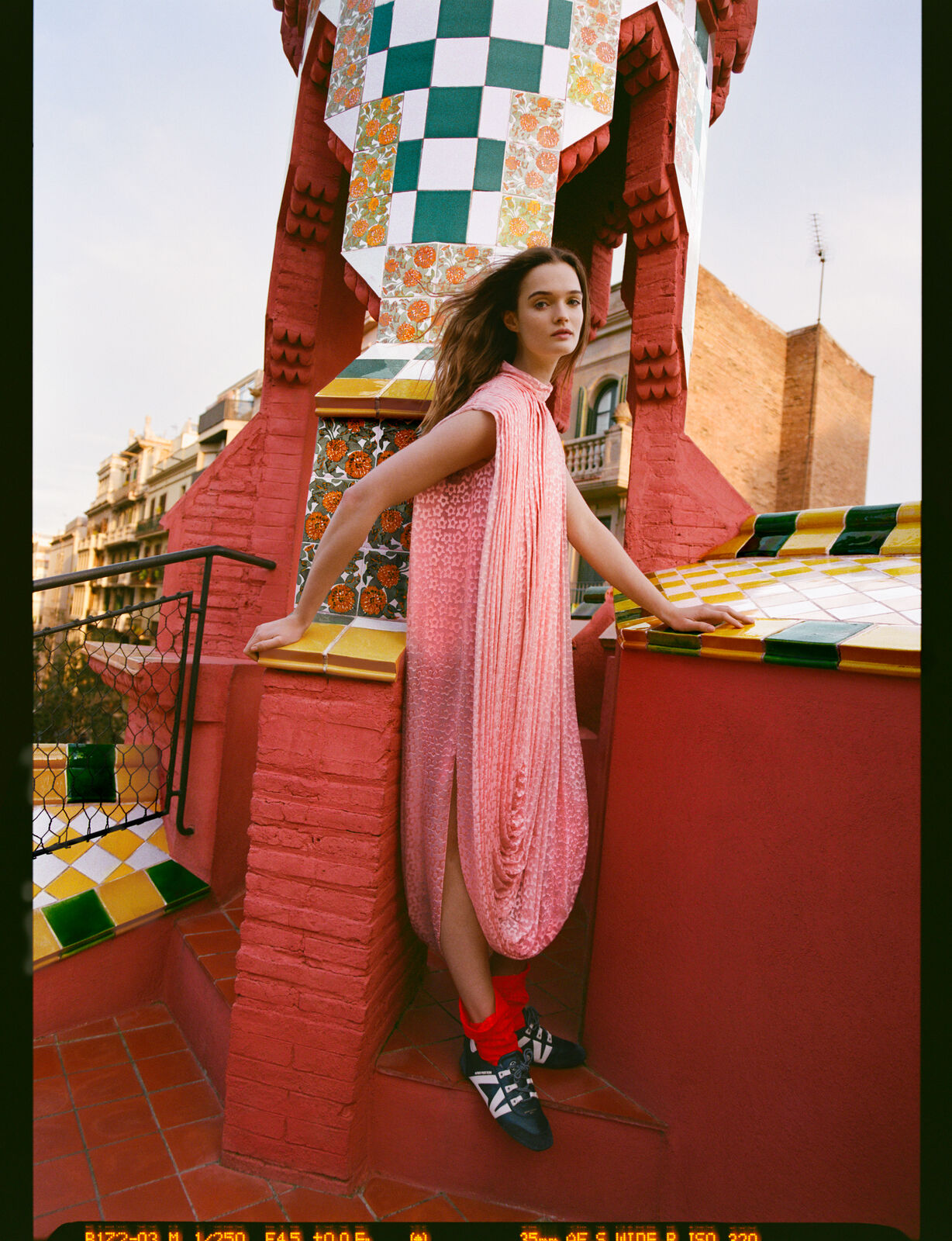 Vogue Spain Cover - Lulu - Image 13